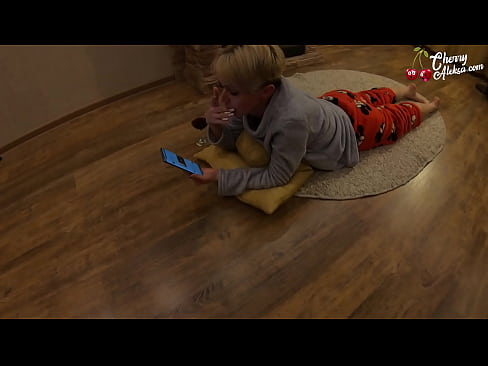 ❤️ Traks Blondīne sūc milzīgu locekli sūc un lēkā uz tā - anālais sekss ❤️❌ Seks video pie mums ❌❤